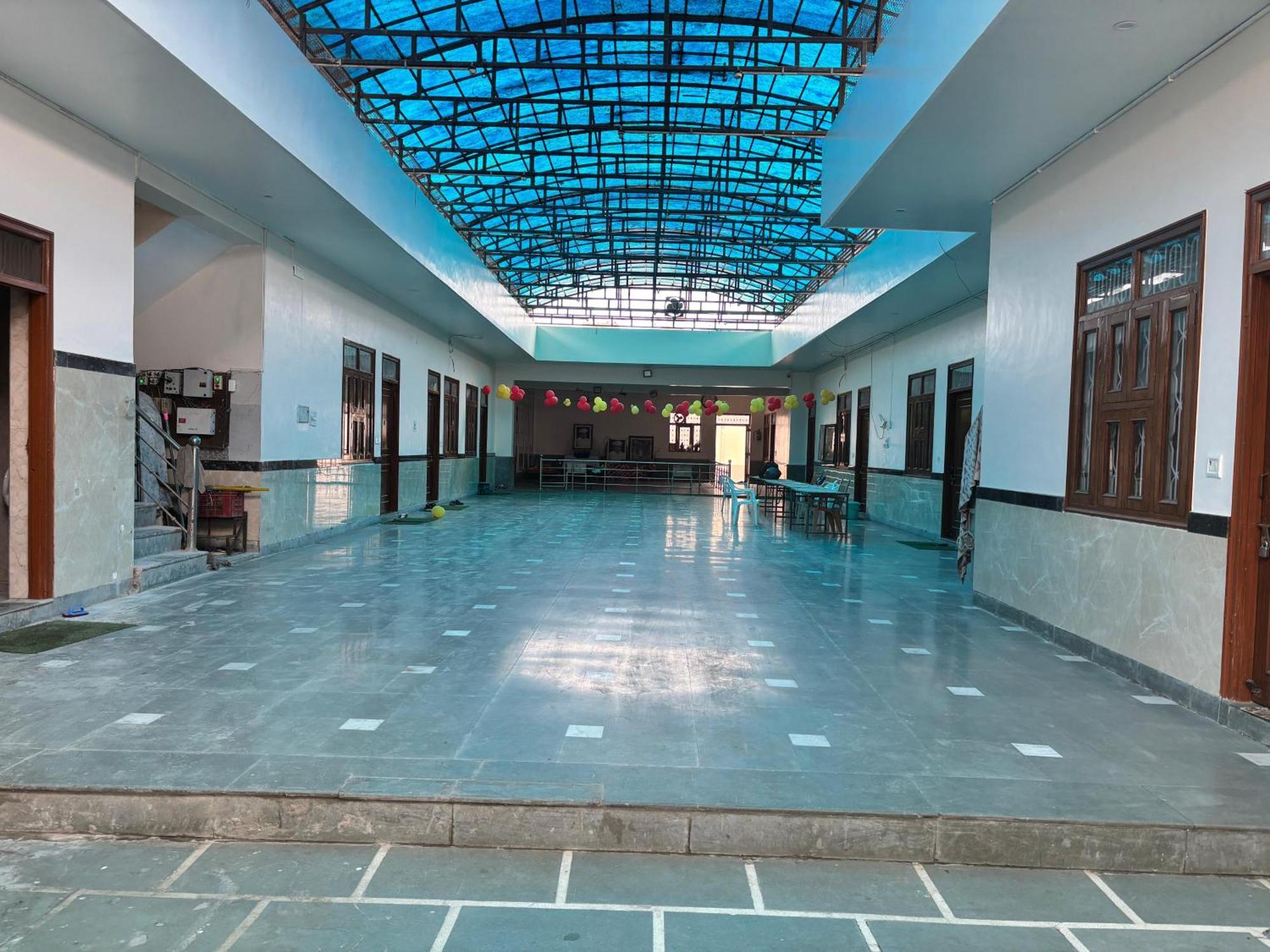 Shri Balaji Dham Hotel Vrindāvan Exterior photo