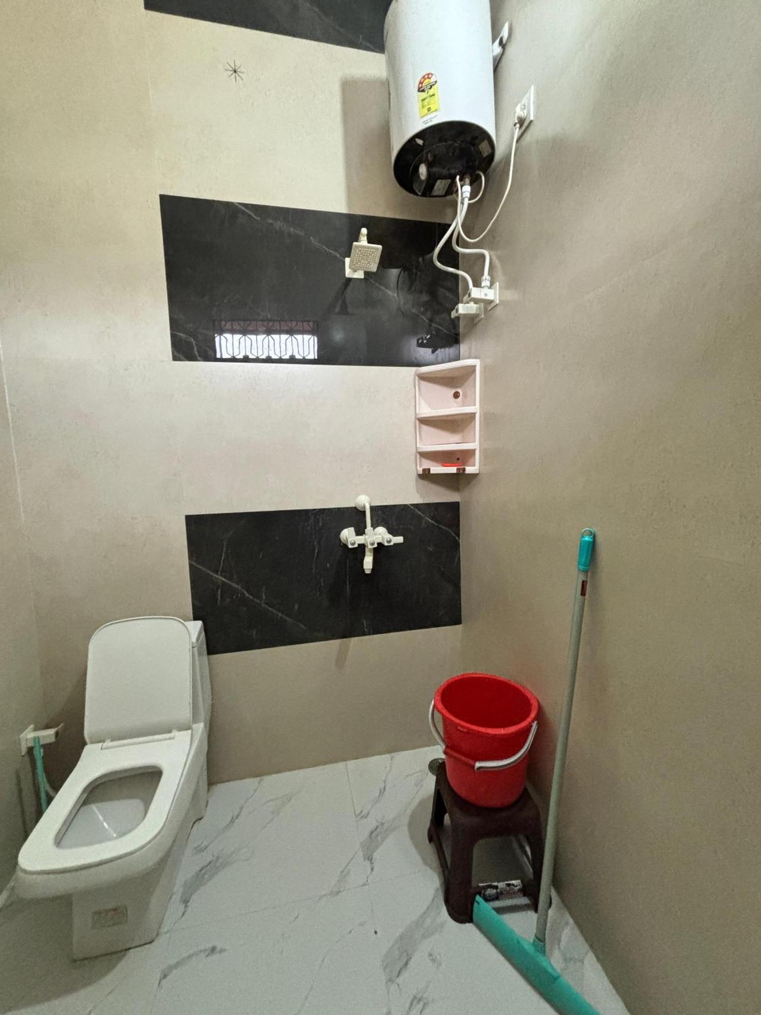 Shri Balaji Dham Hotel Vrindāvan Room photo